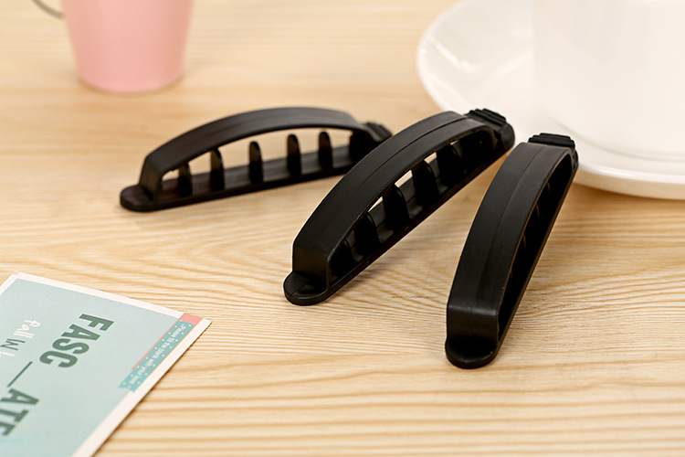 3Pcs/Set Plastic Cord Wire Line Organizer Clips Line USB Charger Cable Holder Desk Tidy Organiser