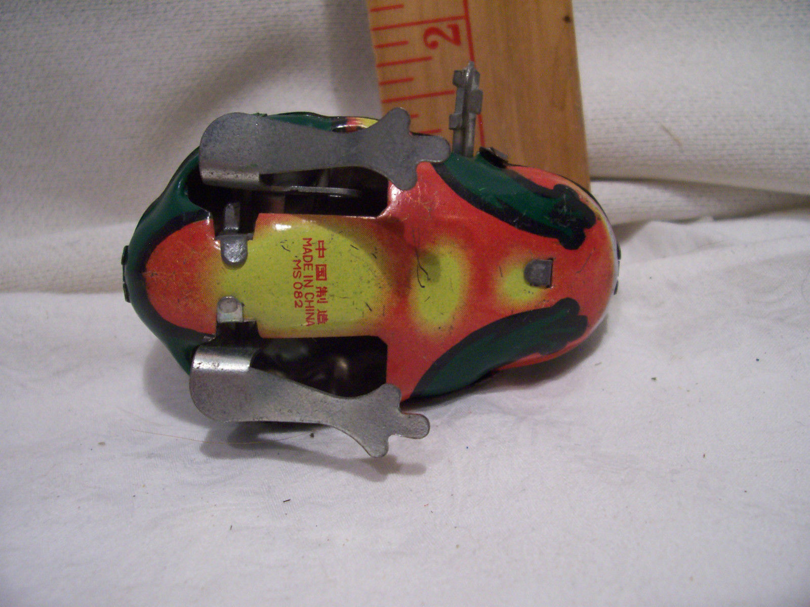 Vintage Wind Up Tin Toy Frog Classic Toy