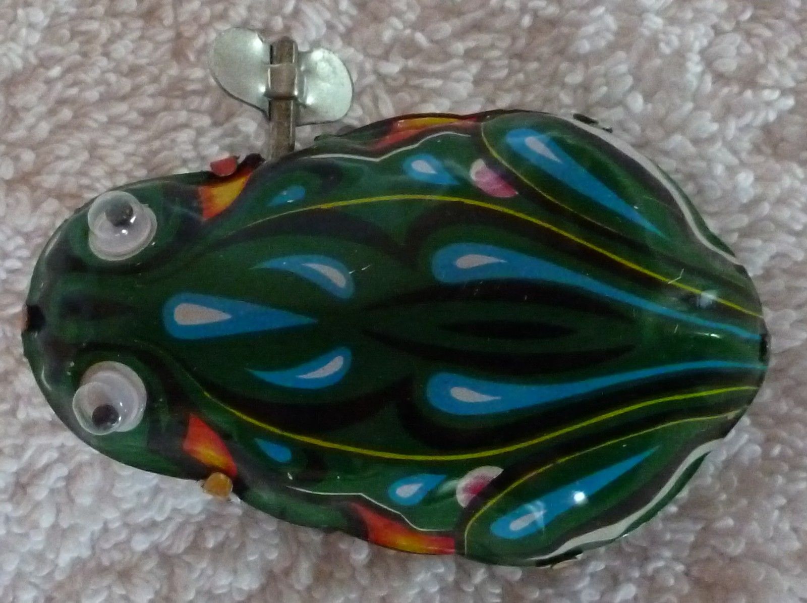 Vintage Wind Up Tin Toy Frog Classic Toy